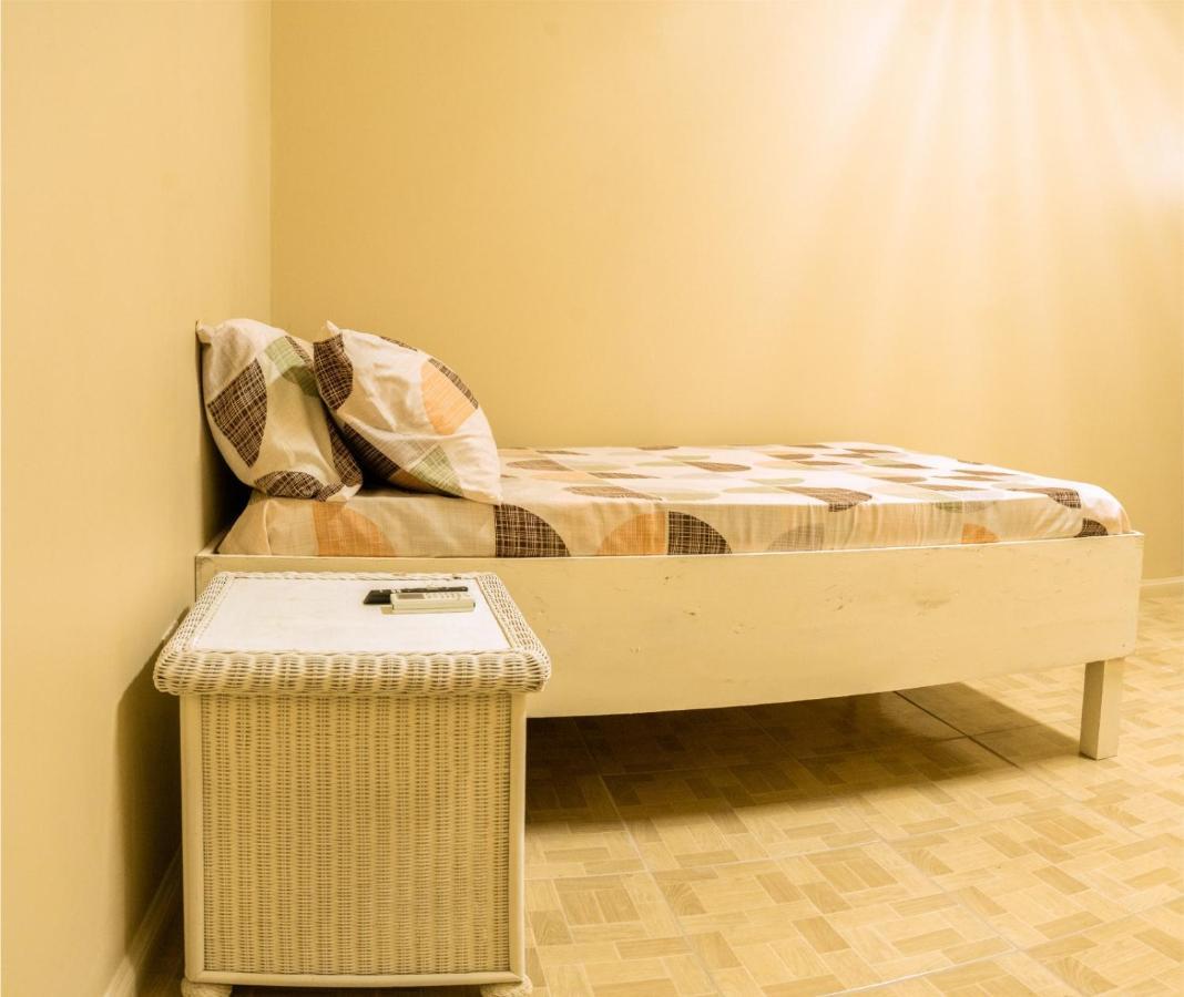 Mariner Motel Бриджтаун Екстериор снимка